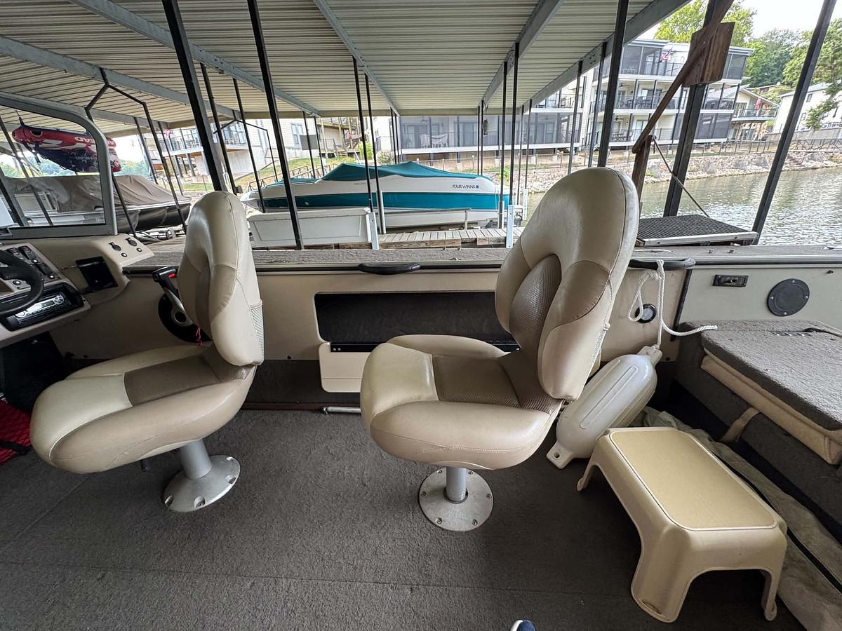Used 2005 Aluma Craft Trophy 200