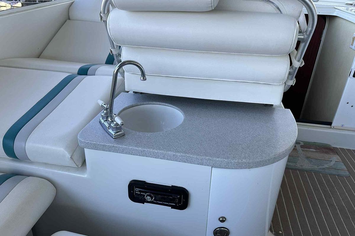 Used 1993 Mainship Mediterranean 39