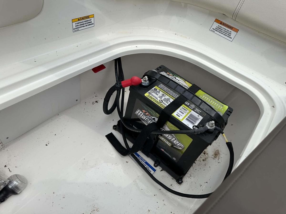 Used 2023 Bayliner Element E21