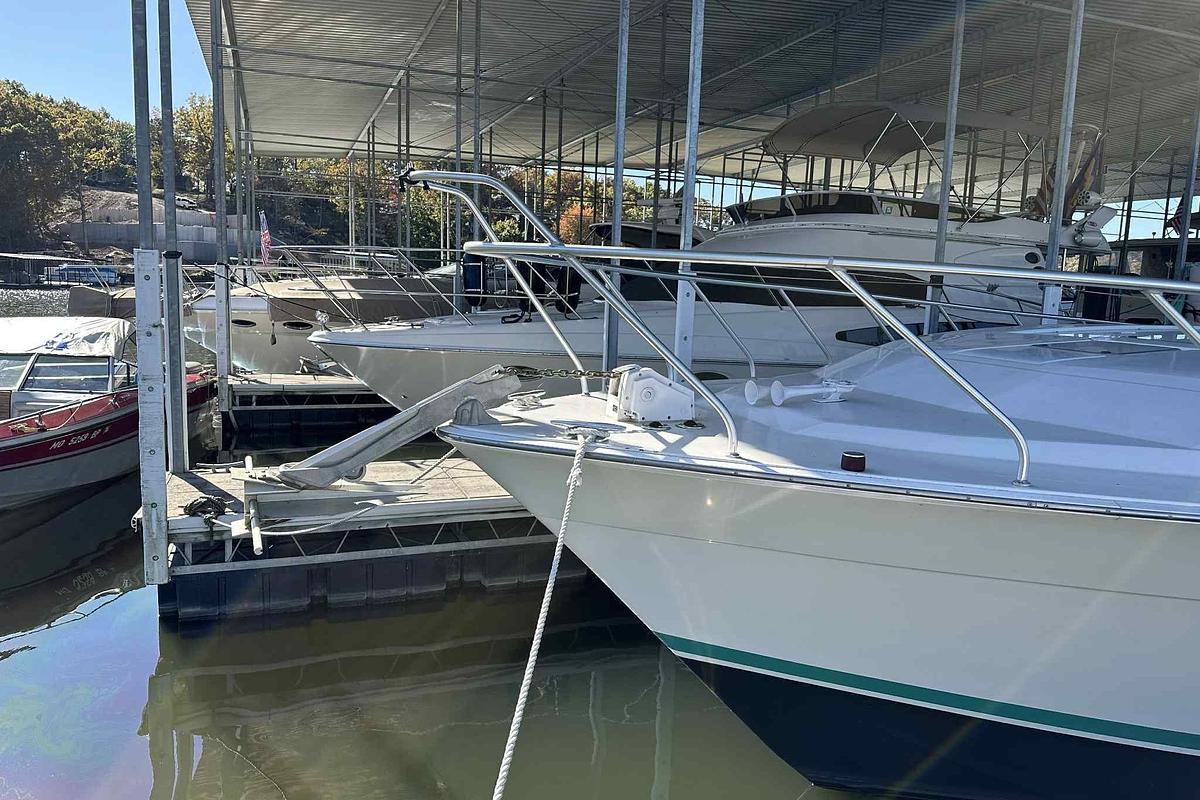 Used 1993 Mainship Mediterranean 39