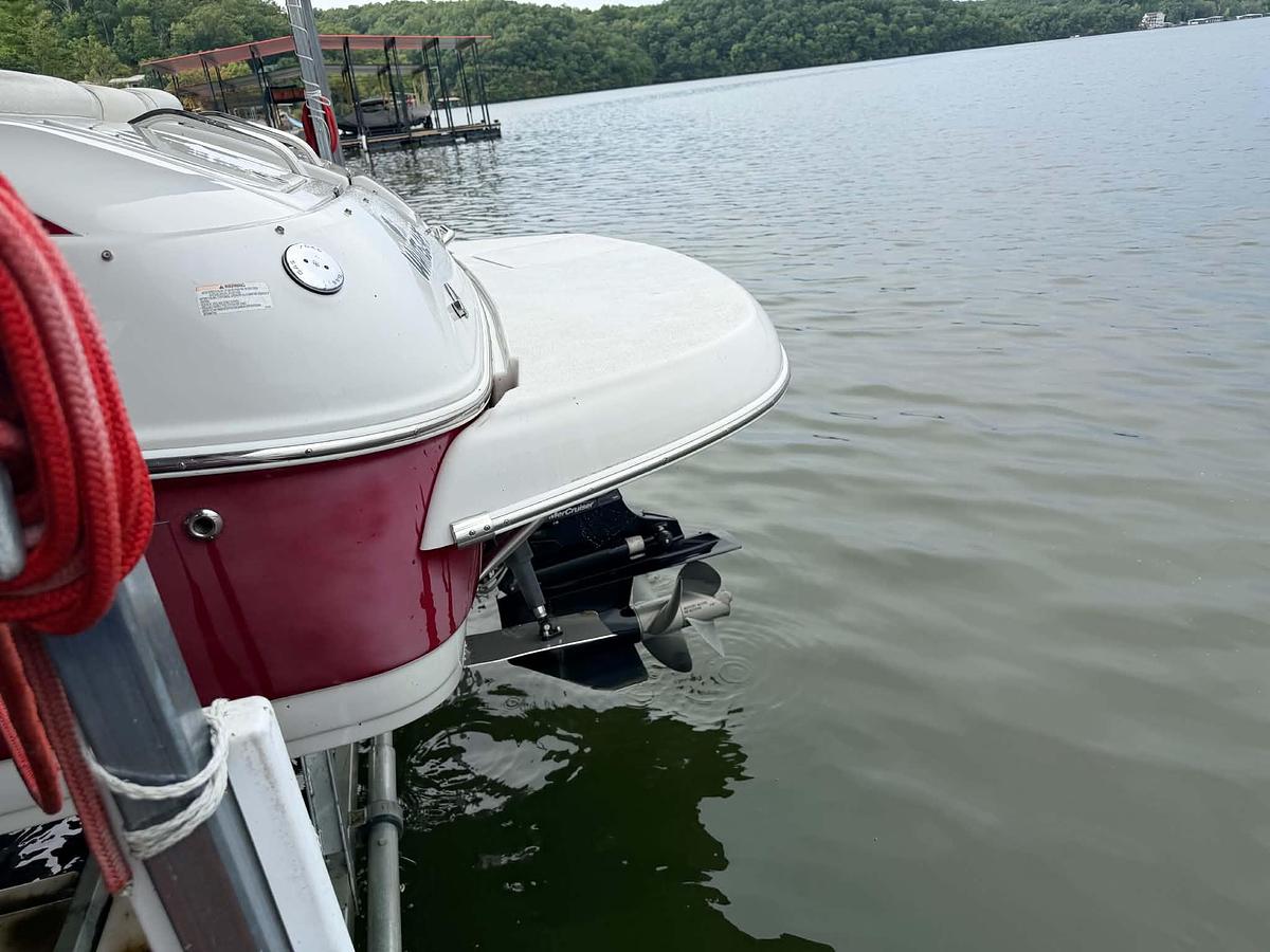Used 2009 Crownline 270 Bow Rider