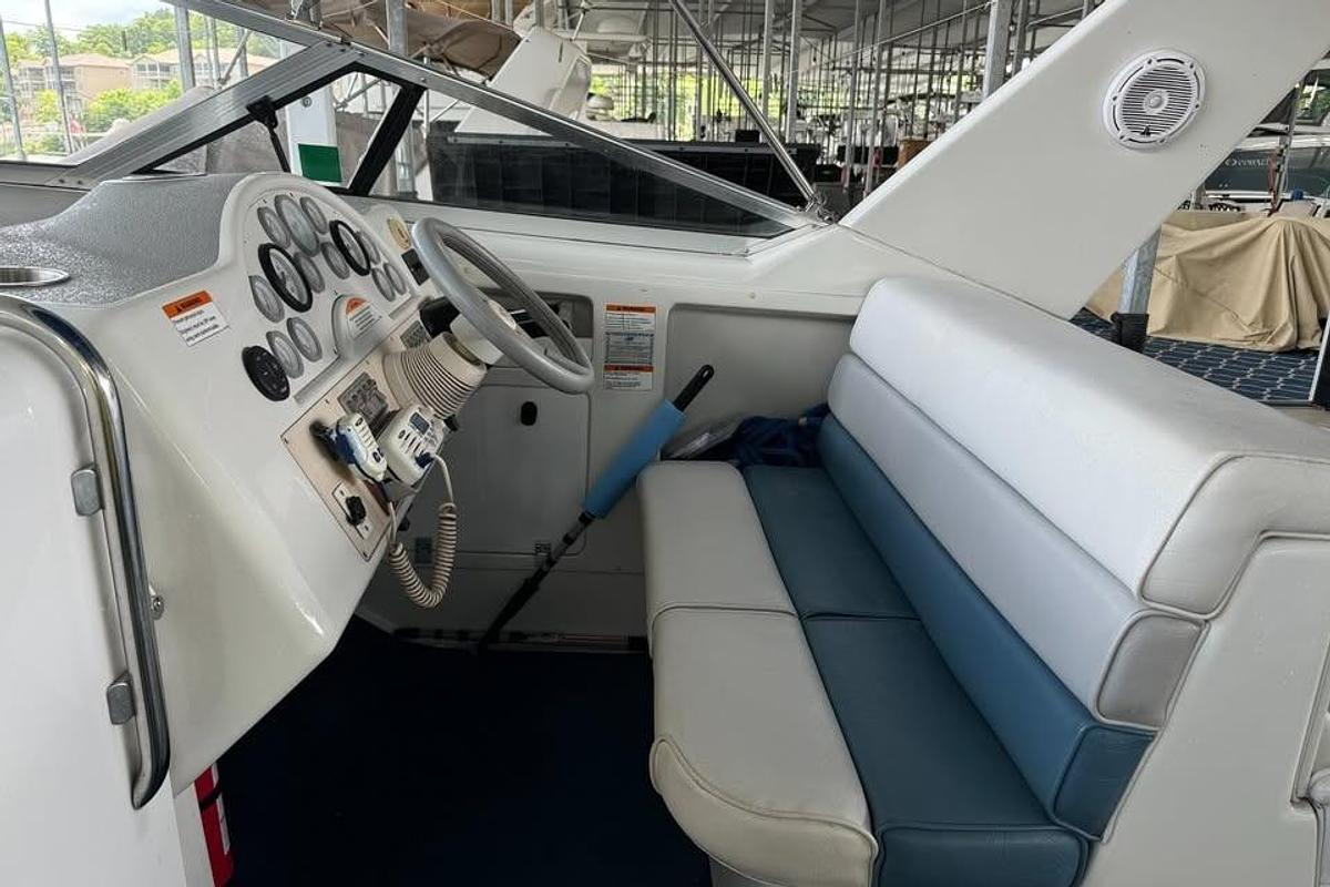 Used 1994 Chris-Craft 322 Crowne