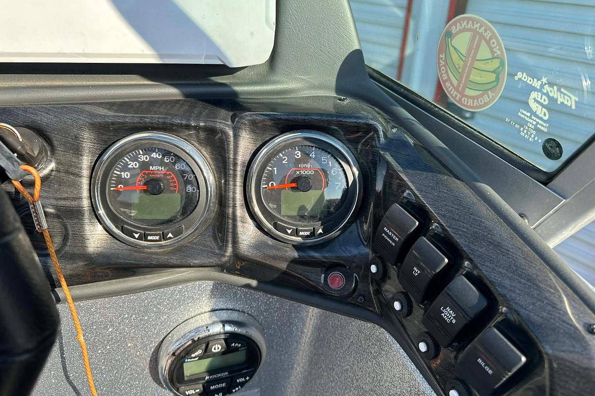Used 2018 Yar-Craft 219TFX