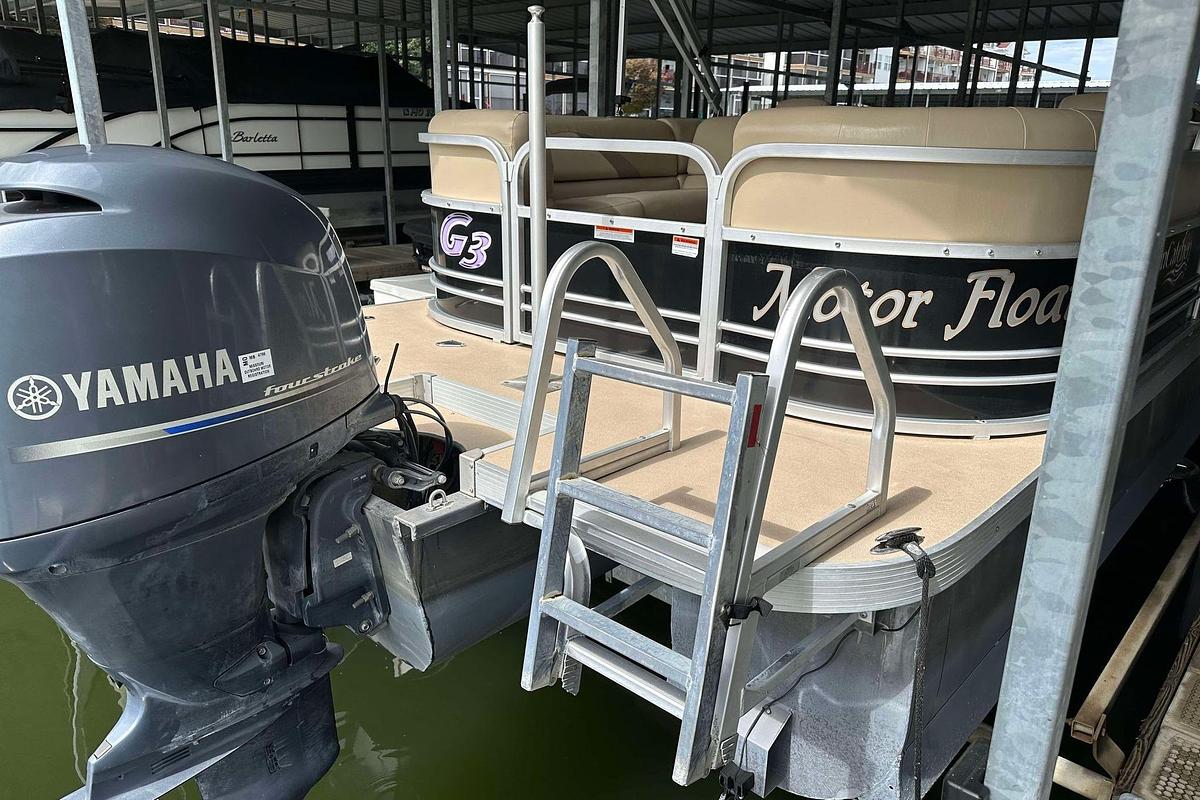 Used 2013 SunCatcher V322 RC