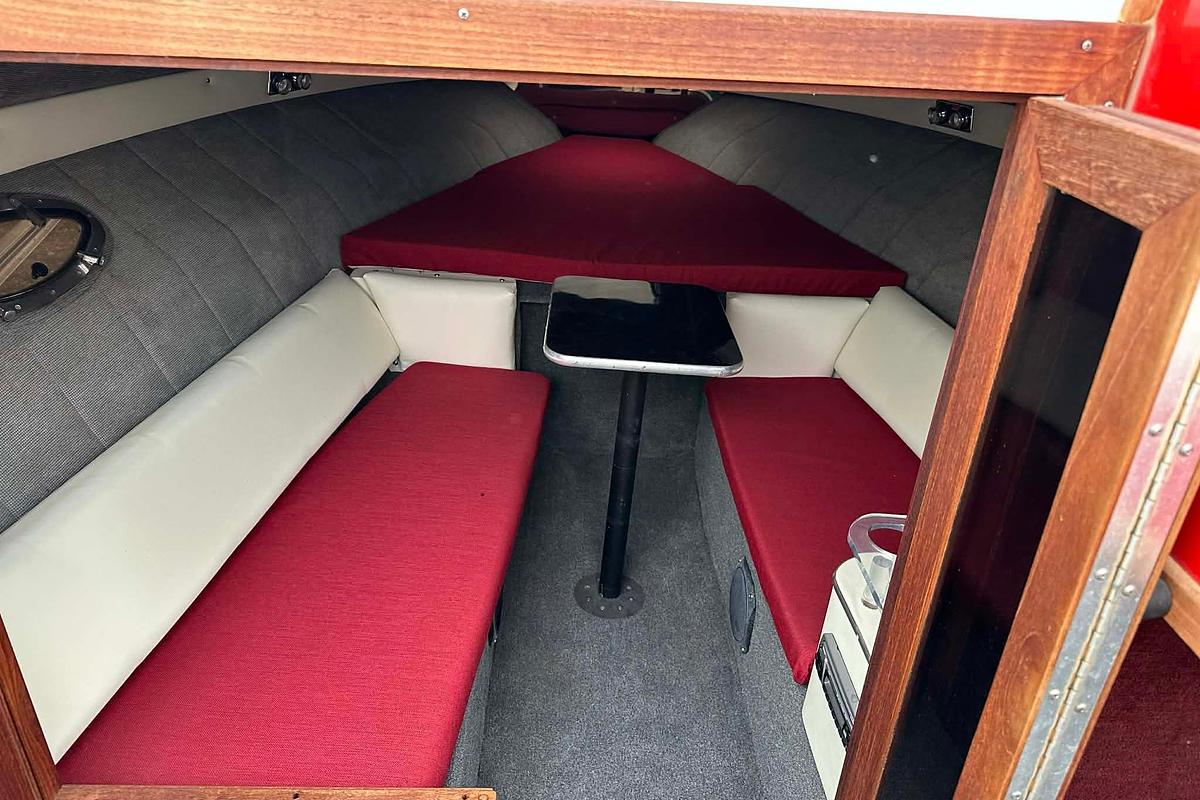 Used 1987 IMP 255 Eleganza