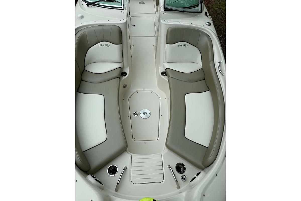 Used 2006 Sea Ray 240 Sundeck