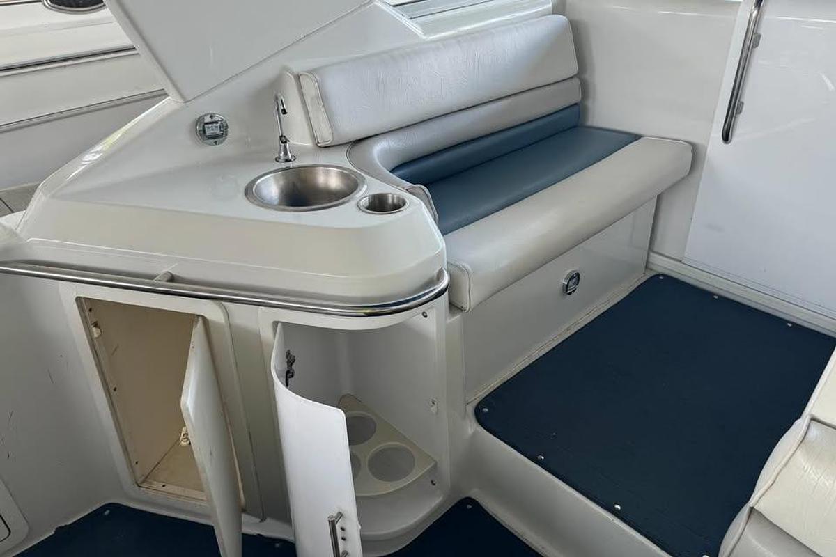 Used 1994 Chris-Craft 322 Crowne