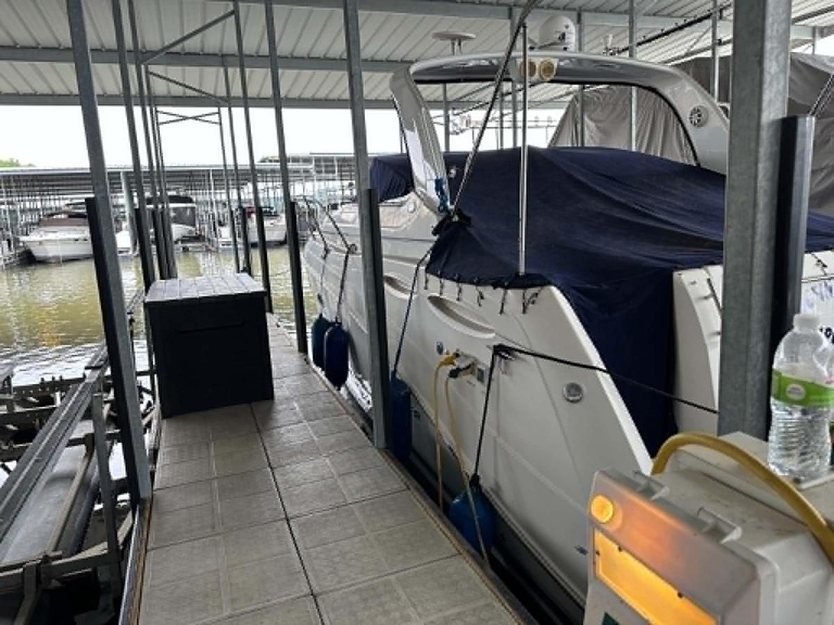 Used 2007 Rinker 350 Express