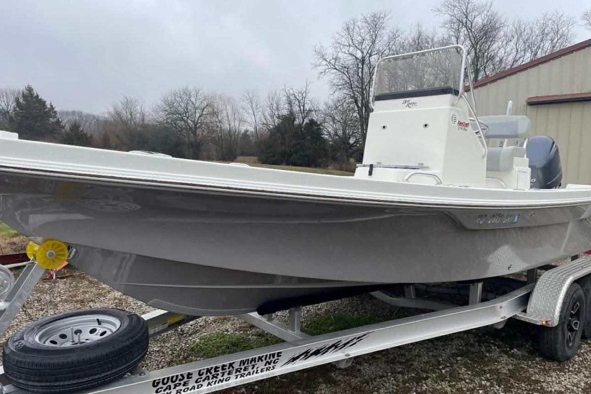 Used 2022 KenCraft Bayrider 219 Bay