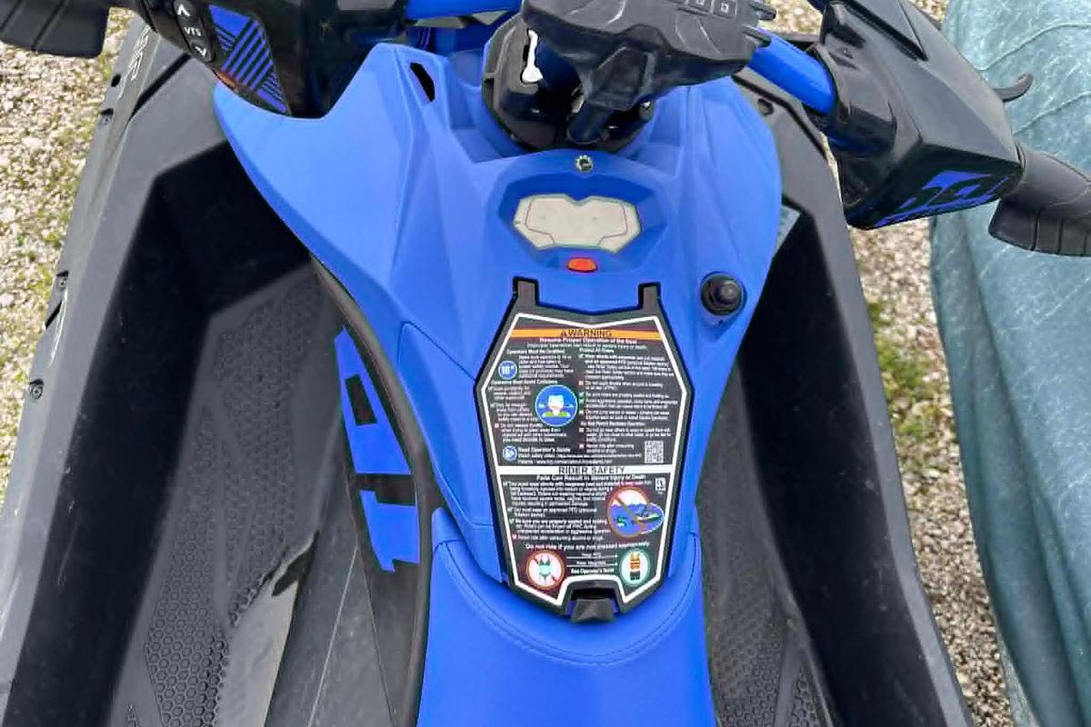 Used 2022 Sea-Doo Spark Trixx 2up