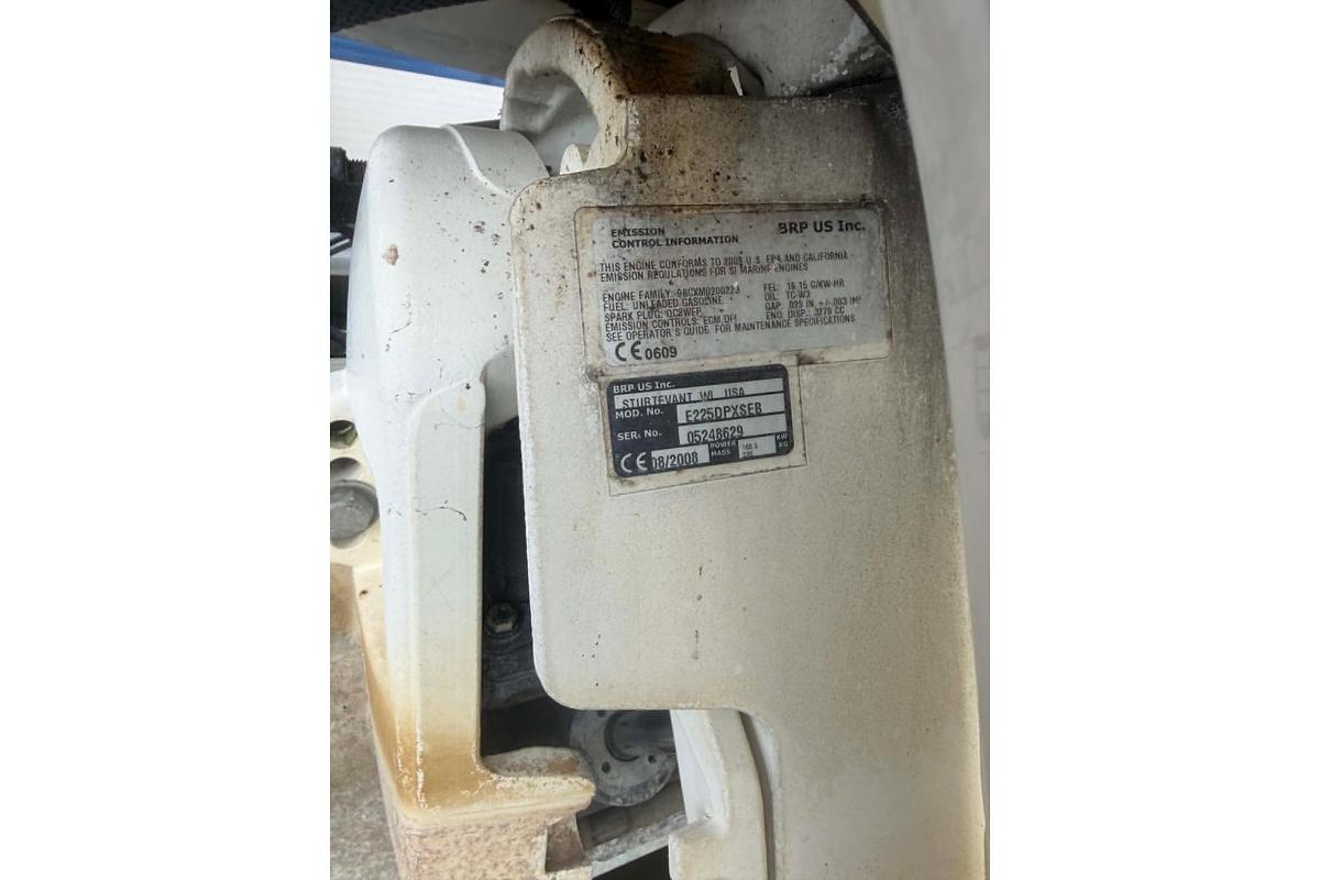 Used 2009 Premier 240 SunSpree