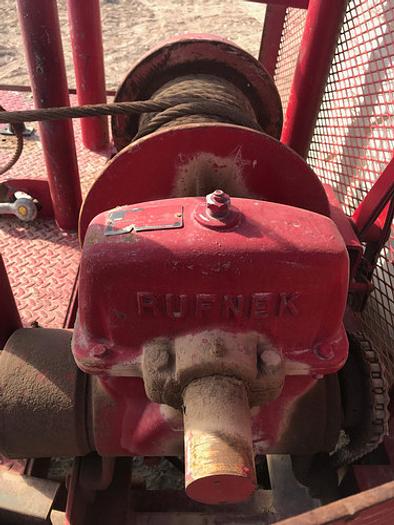 Used 2005 International 4300 Winch Truck