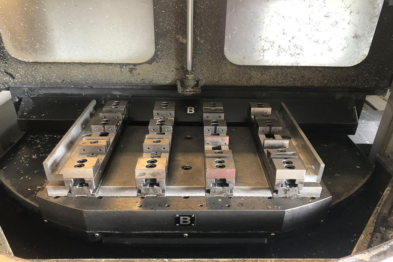 Used LEADWELL FMC 560