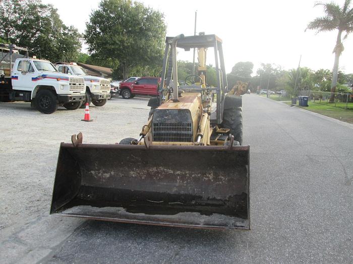 Used Ford 655C Tractor Loader Backhoe