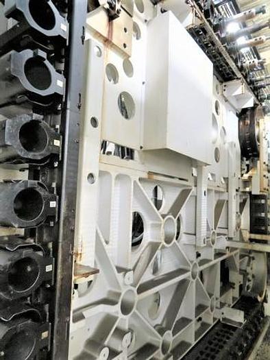 Used 2006 OKUMA MA600HB