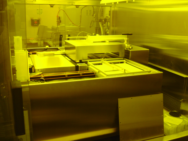 Used Brewer Science Coat/Bake Track System CEE 4000