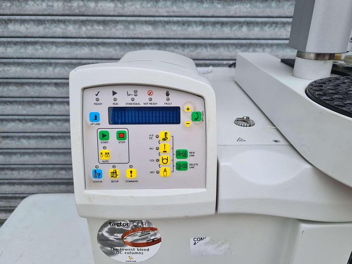 Used Varian 3900 GC with CP-8400 Autosampler