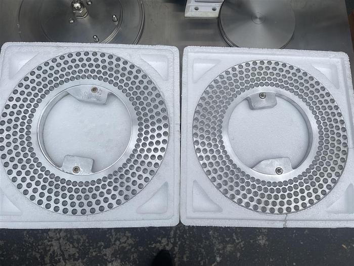 Used LFA Machine Co. Type 8 Semi-Automatic Encapsulator with 00 parts