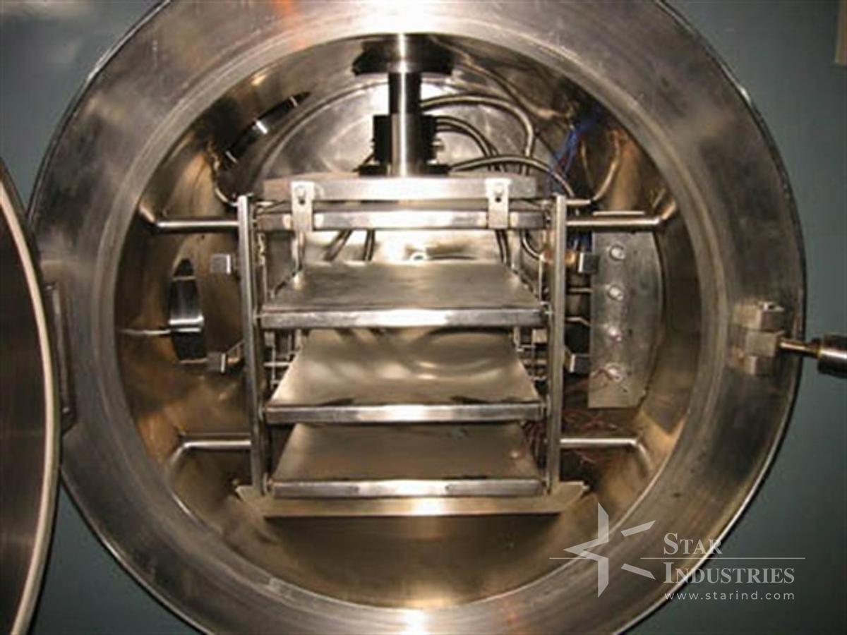 Used EDWARDS LYOMASTER S04 FREEZE DRYER
