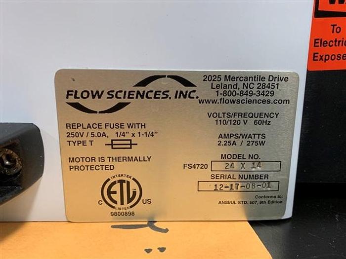 Used Flow Sciences Isolator