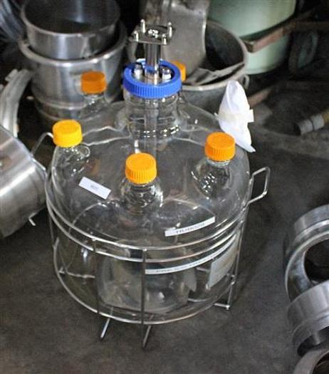 Used 36 liter Bellco Glass Reactor w/ Mixer