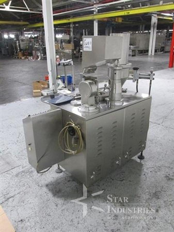 Used AMF GLEN 340 QUART MIXER
