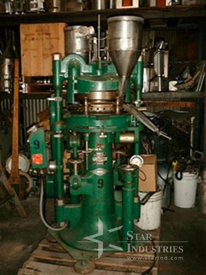 Used COLTON TWIN ROTARY OSCILLATING GRANULATOR   #2943