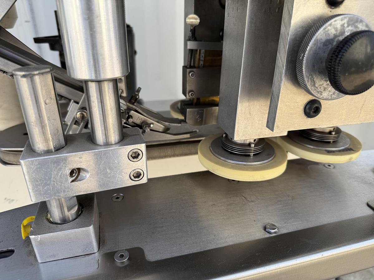 Used KAPS -ALL Capper Model E