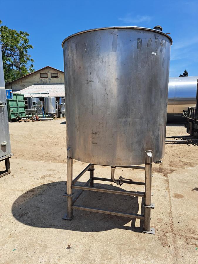 Used Tank, 625-Gallon, Stainless Steel, Agitated, MIX-MOR Mixer