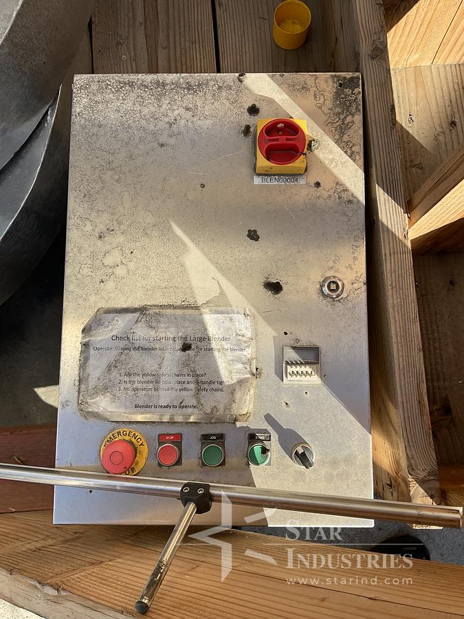 Used 65 cu.ft. Patterson Kelley V-Blender