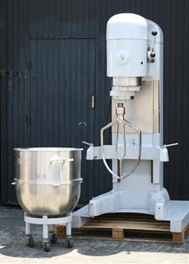 Used Hobart 140 quart Mixer w. bowl & paddle