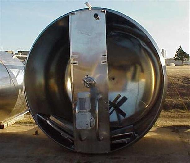 Used 3,000 gallon DCI Mix Tank