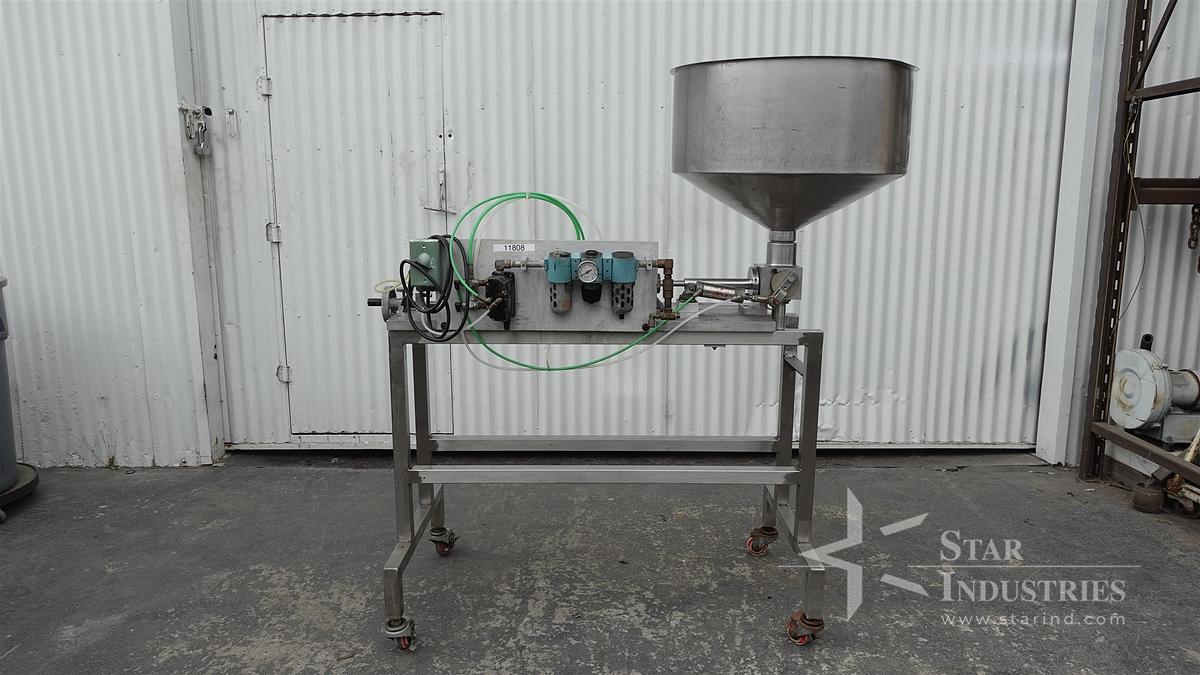 Used Single Piston Filler