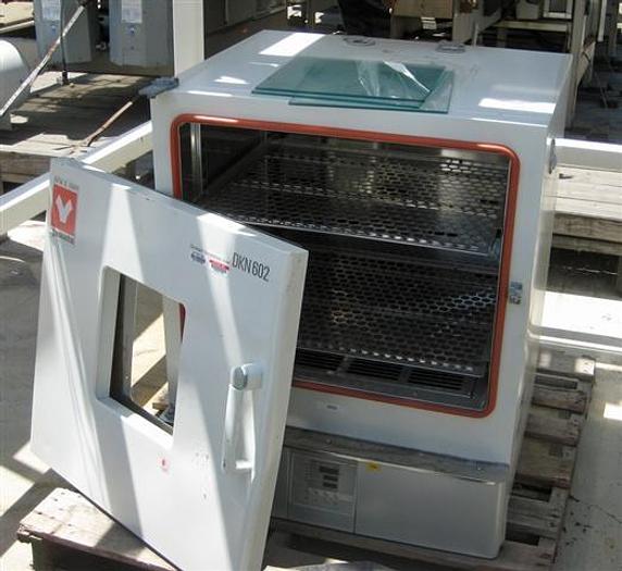 Used Yamato Scientific Convection Oven