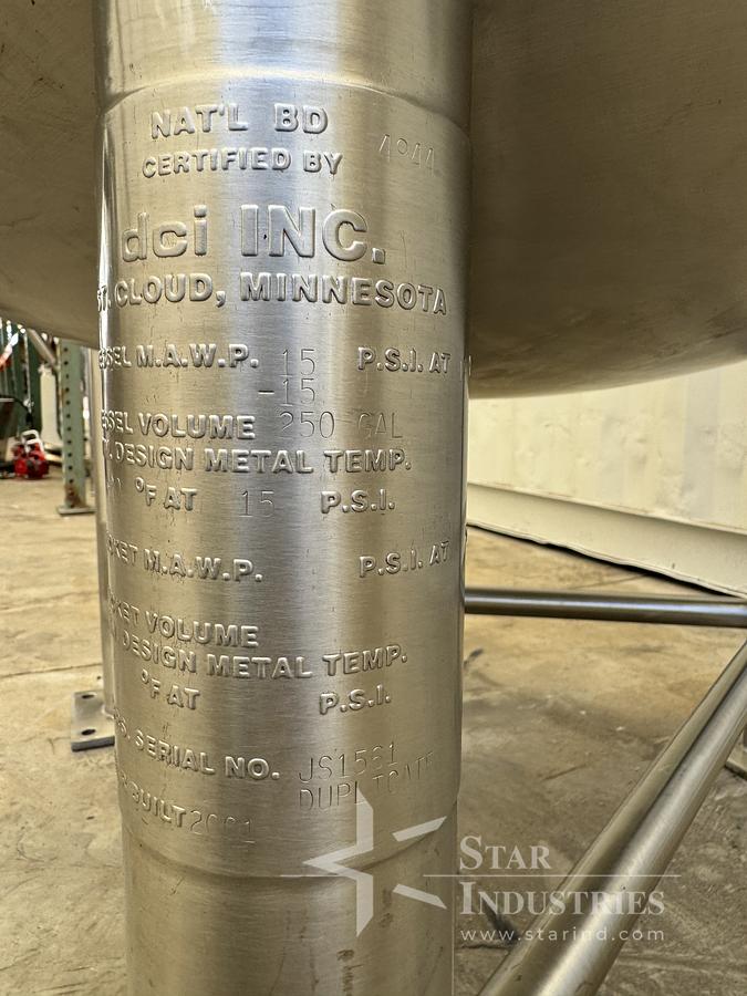 Used 1,000 Liter DCI Tank 316L
