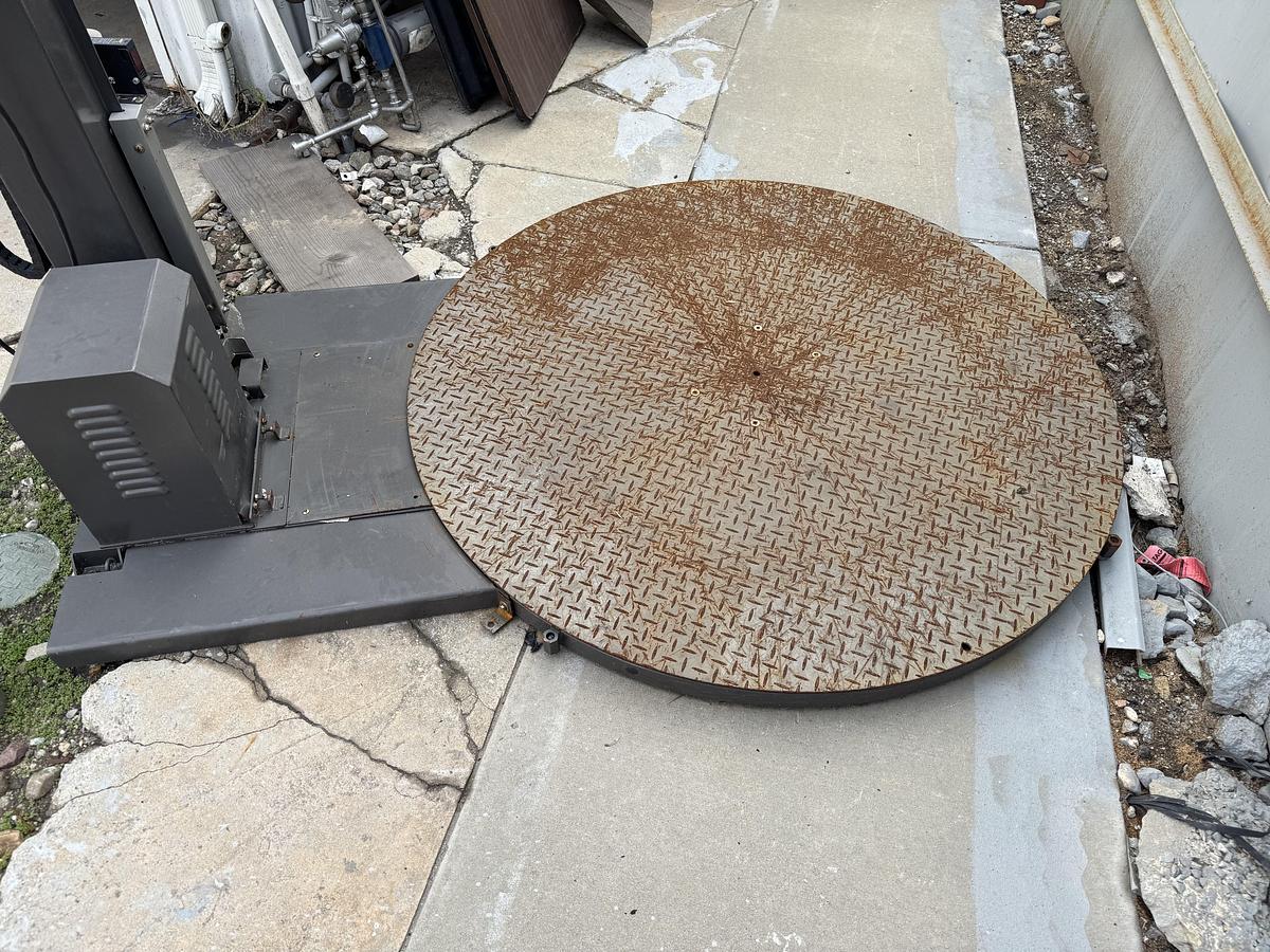 Used Excel Packaging Systems PP-981HP Pallat WrapperPallet Wrapper