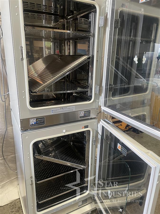 Used Panasonic Incu-safe Incubator, Model KM-CC1730A