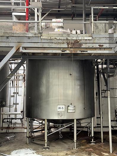 Used Stainless Steel 6,000 Gallon Jacketed & Double Motion Agitated Tank with scraper agitation and center agitation with turbine blade paddles