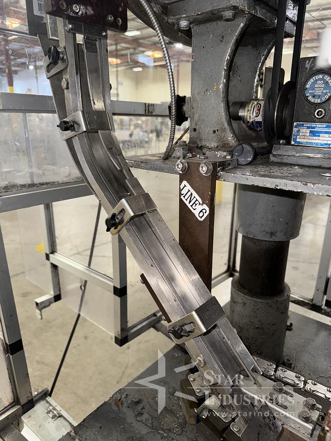 Used 4 Spindle Capper w/Hopper
