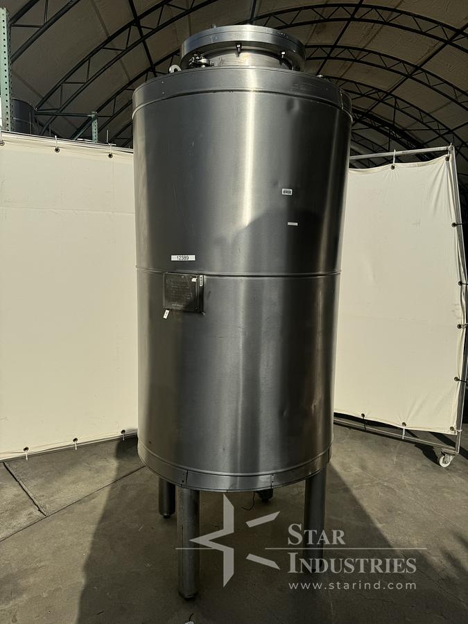 Used 1,000 liter Getinge S.S. Pressure Vessal, Insulated