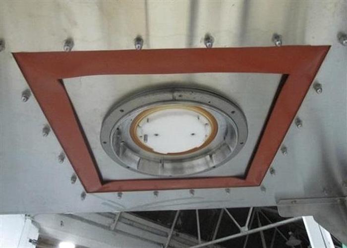 Used La Calhene Isolator Glove Box