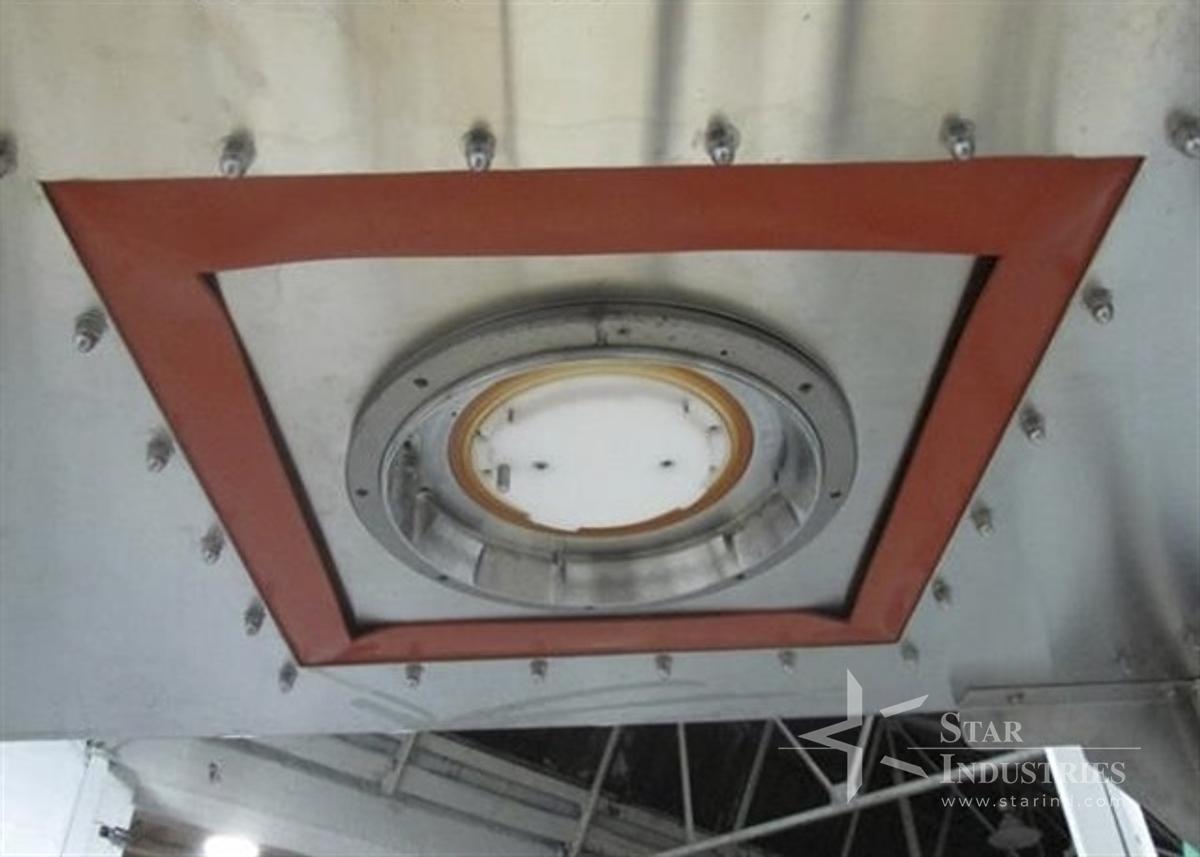 Used La Calhene Isolator Glove Box