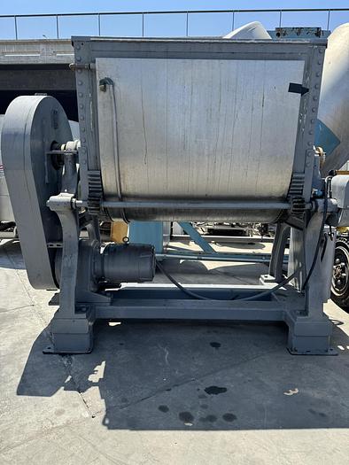 Used approx. 20 c.f. J.H. Day S.S. Sigma-like Mixer, water jacket, tilt discharge