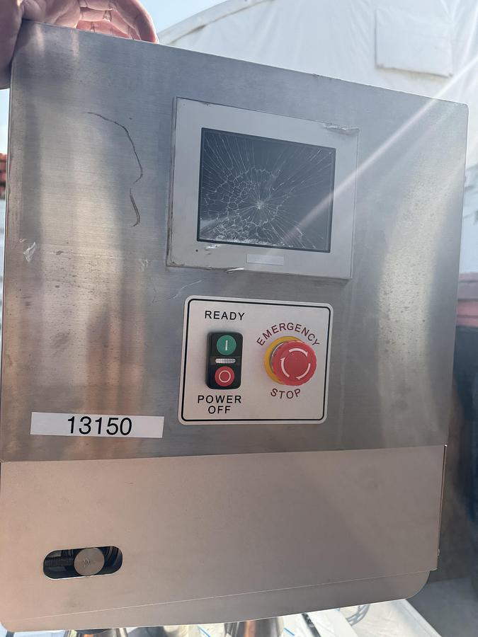 Used Sky Soft Gel Press Capper w/feeder Bowl