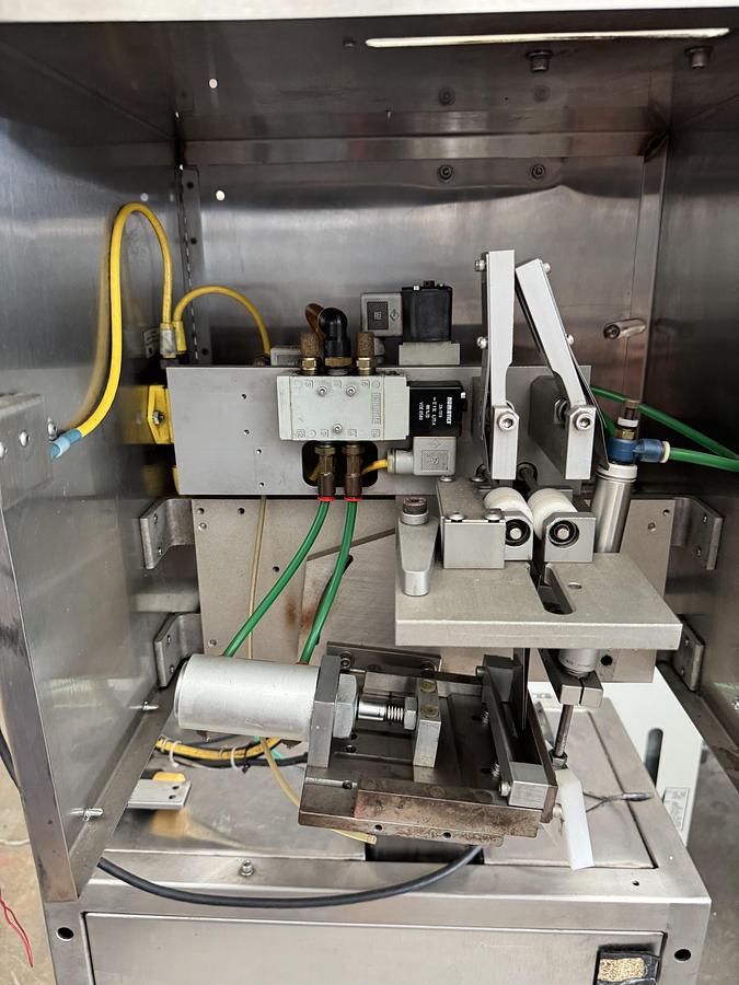 Used Marburg Auto Capsealer, M-500-SV