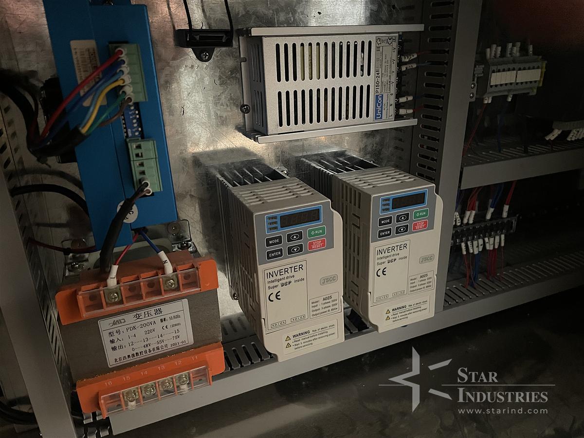 Used 2 Can Seal Machine