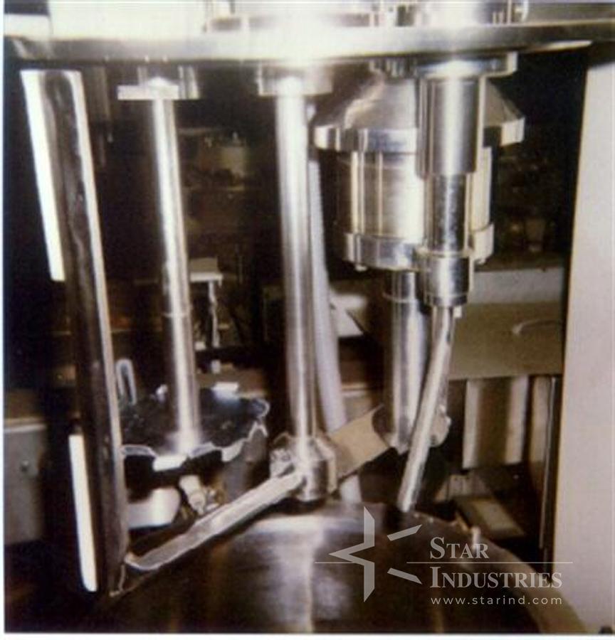 Used EQUIPMENT TECHNOLOGY TABLET DEDUSTER