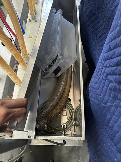 Used Accutek 6 Automatic Overflow Pressure Filler