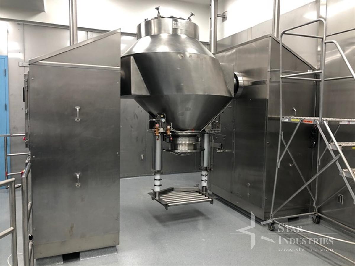 Used 30 c.f. Gemco S.S. Slant Cone Blender w/ Gemcomatic Drum Lift