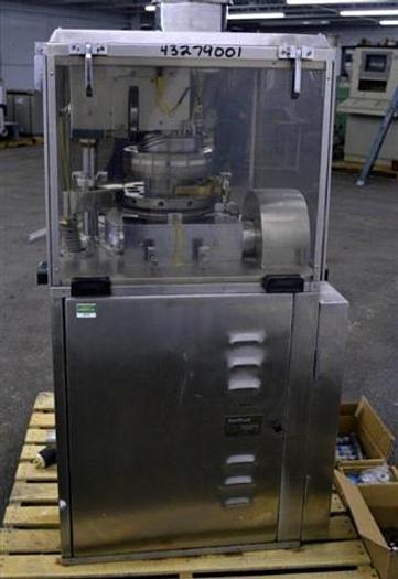 Used ECONOLINE 12D CAPPLUS TABLET PRESS, 12 STATION